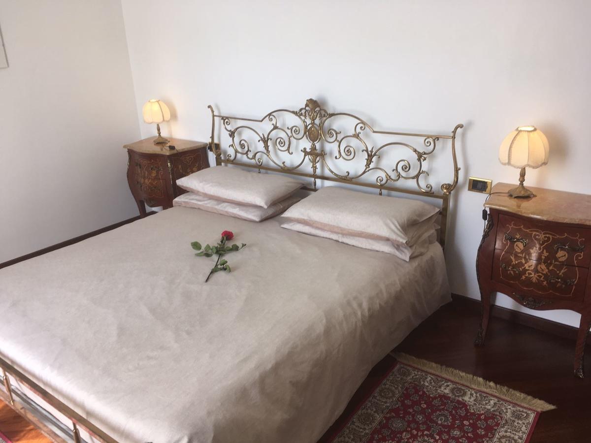 Villa Puccini Bed & Breakfast Lecco Bagian luar foto